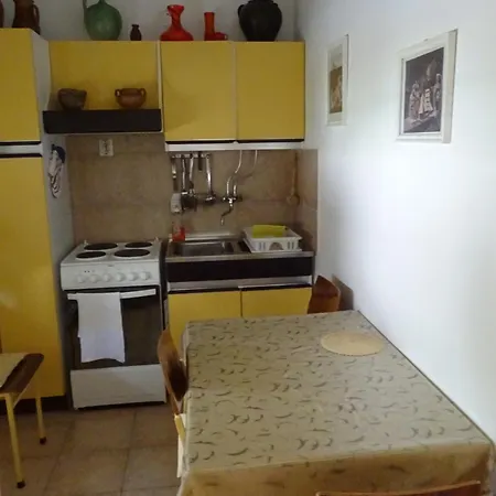 Slavica Kuca Blizu Mora Sa Terasom * Barbat na Rabu