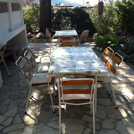 Apartamento Slavica Kuca Blizu Mora Sa Terasom