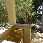 Slavica Kuca Blizu Mora Sa Terasom Διαμέρισμα Barbat na Rabu