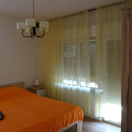 Lejlighed Slavica Kuca Blizu Mora Sa Terasom