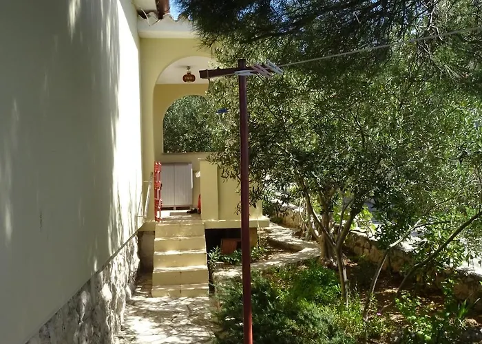 Slavica Kuca Blizu Mora Sa Terasom