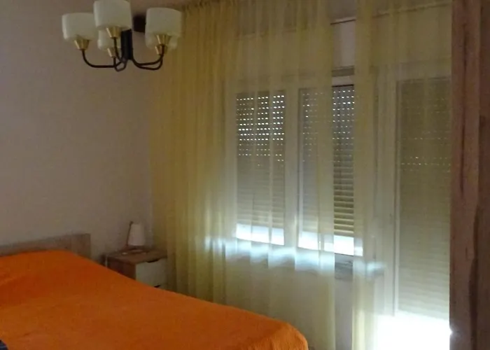 Lejlighed Slavica Kuca Blizu Mora Sa Terasom